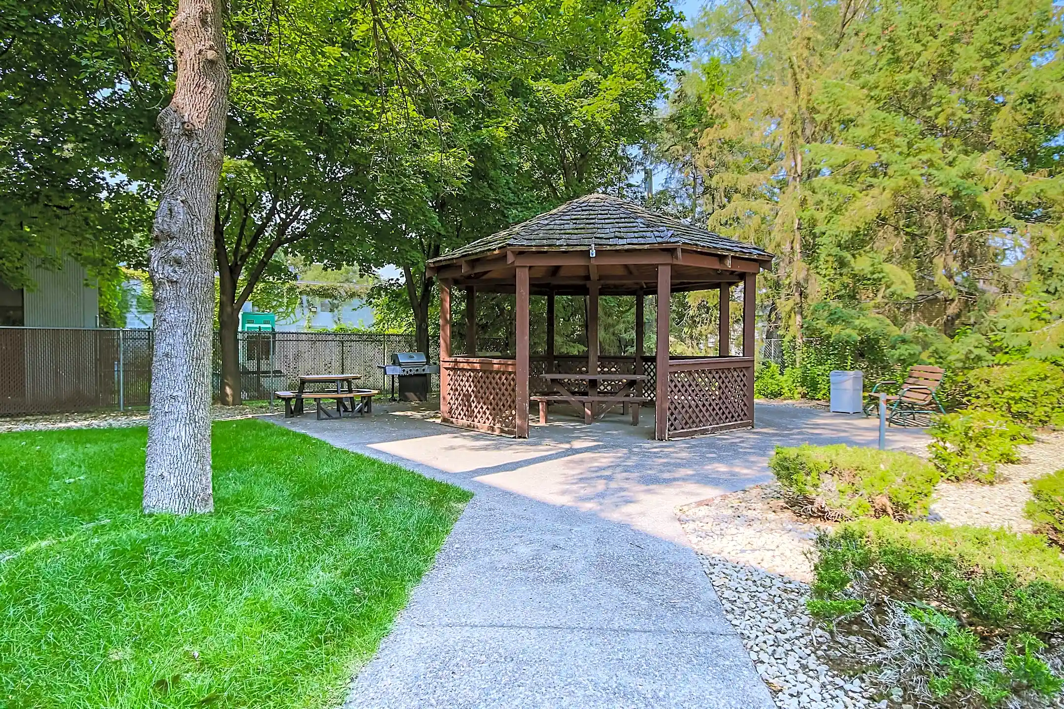 Dellwood Estates 749 E River Rd Anoka, MN Apartments for Rent Rent.