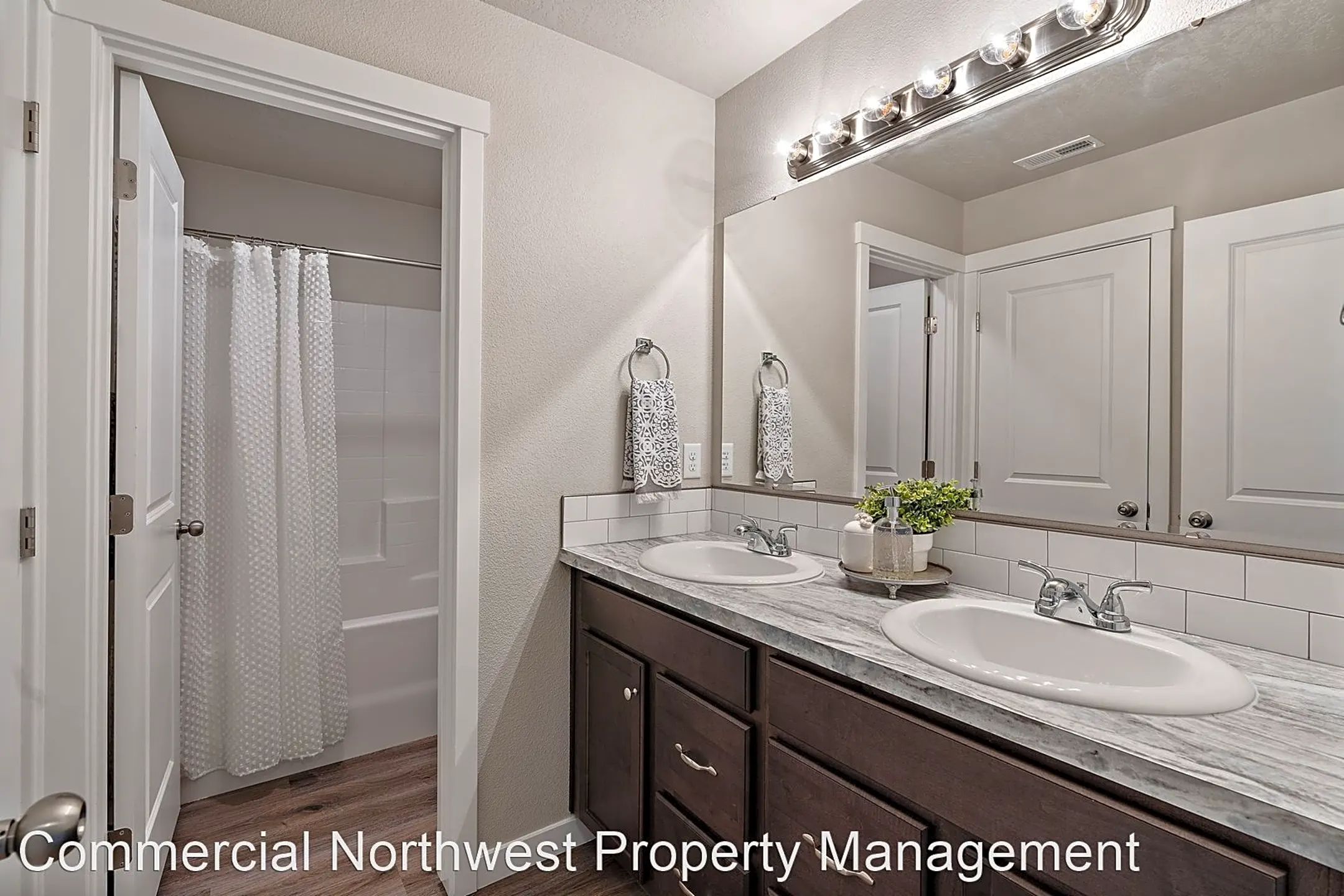 Bathroom - Sunnyvale Village ! 1 Month Free for All Move-ins before 3/15! - Nampa, ID