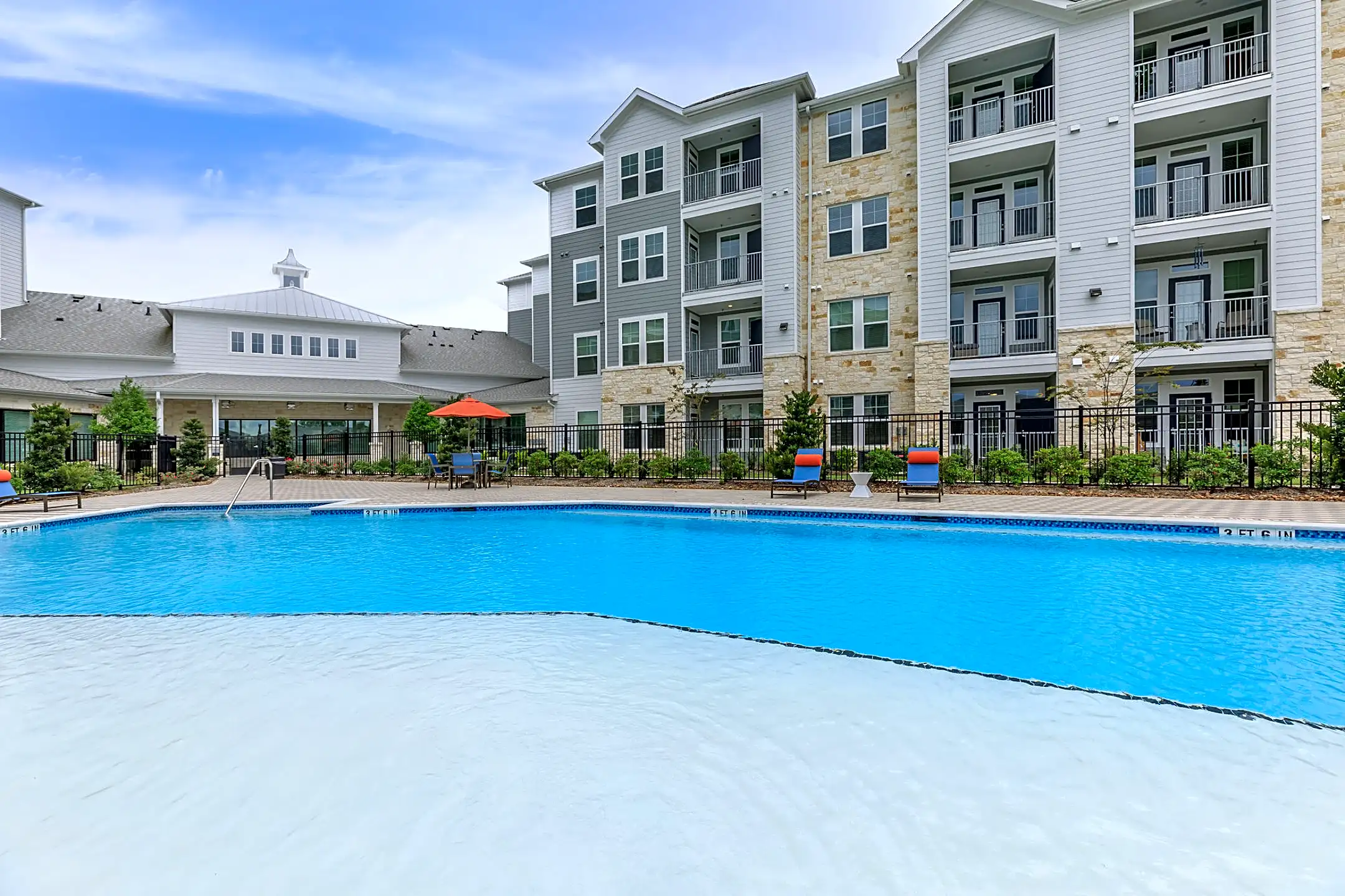 The Retreat At Barbers Hill 10929 Eagle Dr Mont Belvieu, TX Apartments for Rent Rent.