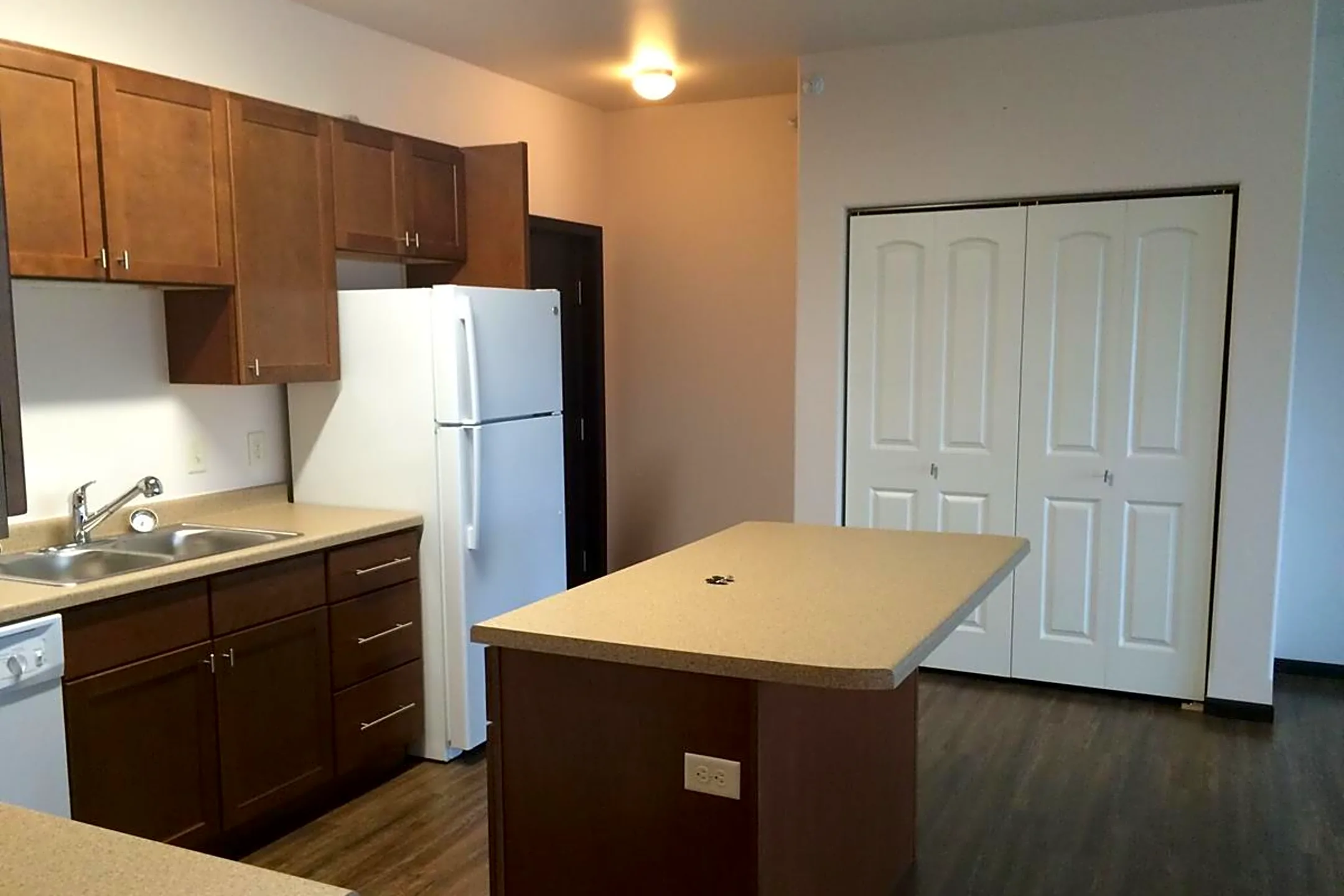 Cedar Place Apartments 1 Cedar Dr Mapleton, ND Apartments for Rent Rent.