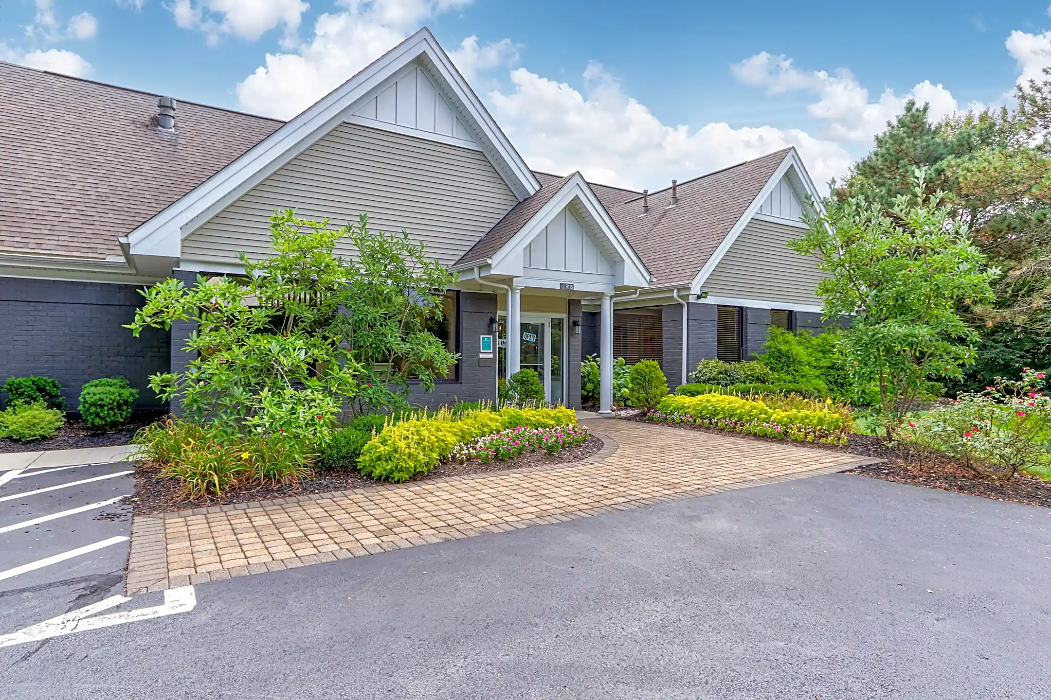 The Vanguard of Polaris Westerville, OH 43081