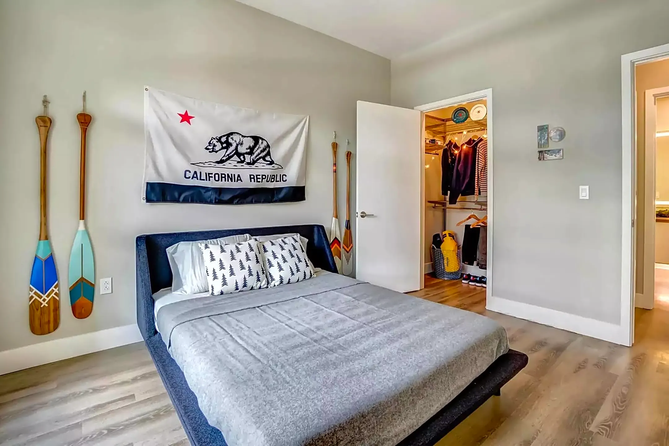 Trestle Apartments 333 El Camino Real San Carlos, CA Apartments for