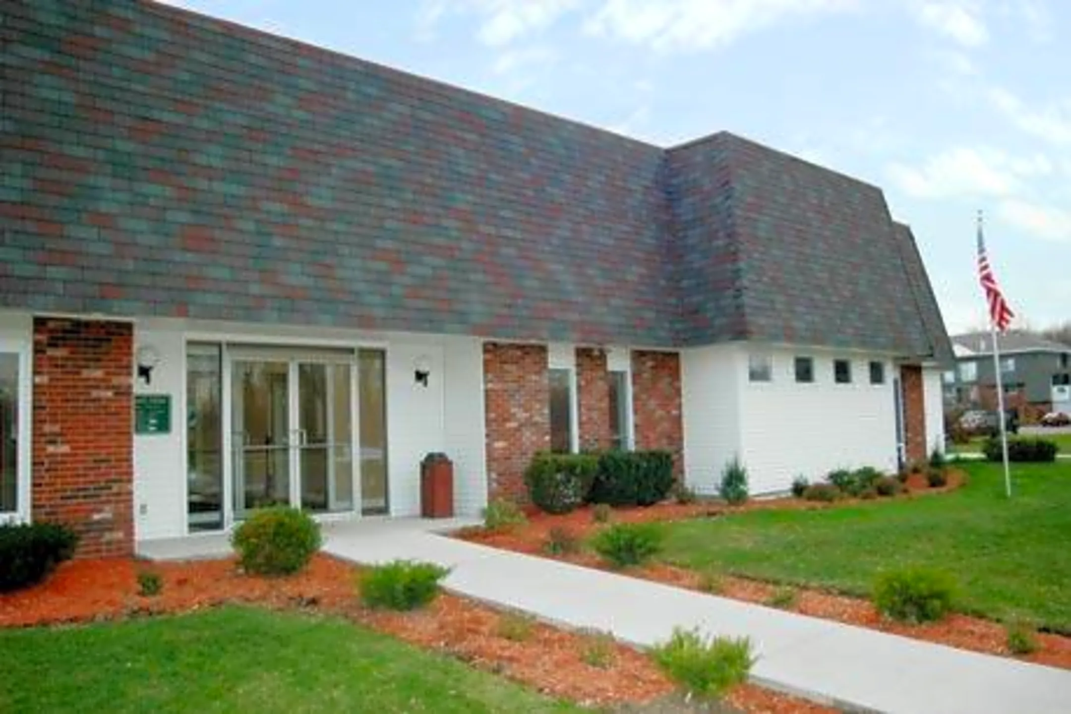 Country Glenn 2155 Bedell Rd Grand Island, NY Apartments for Rent