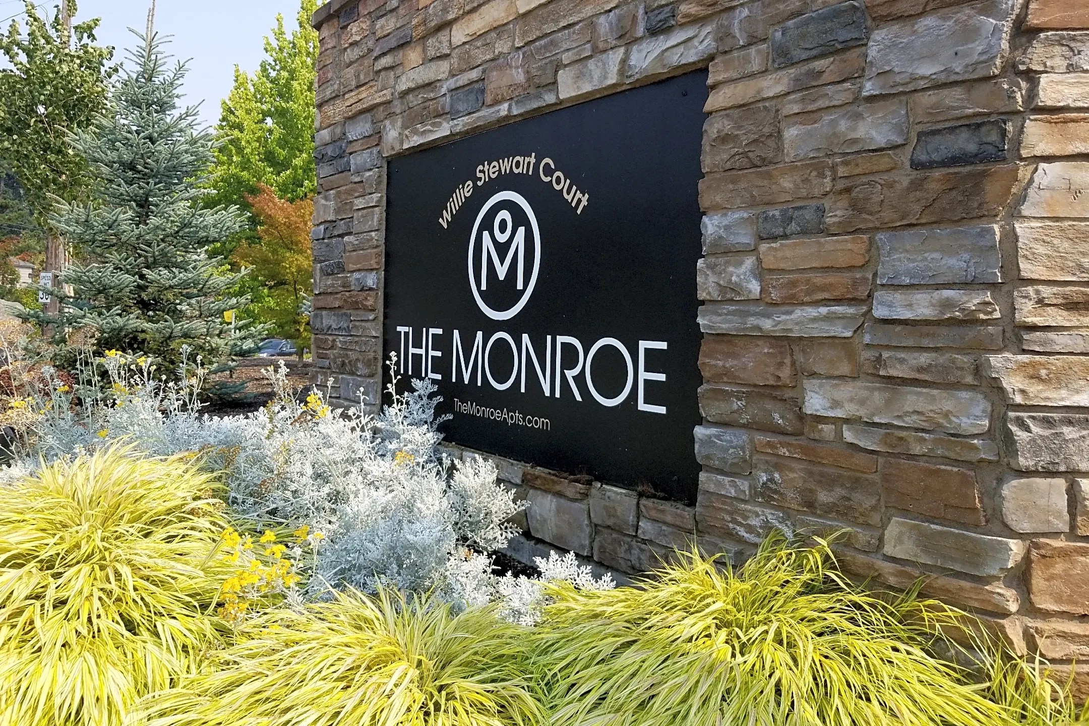 The Monroe - 3212 S Monroe St | Tacoma, WA Apartments For Rent | Rent.