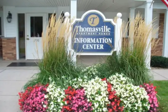 Thomasville Apartments Photo 2