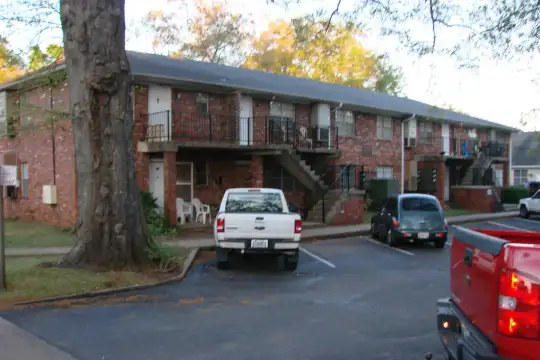 College View Apartments Photo 2
