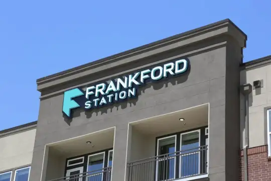 Frankford Station Photo 2