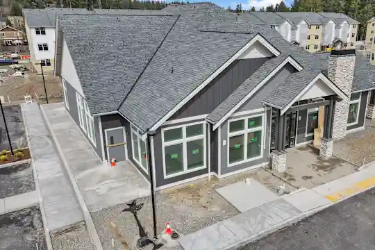 Switchback Apartments Photo 2