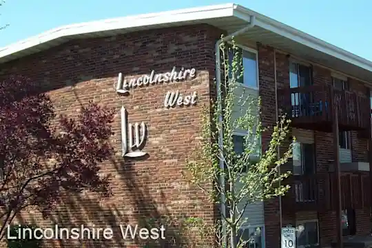 Lincolnshire West Apartments Photo 2