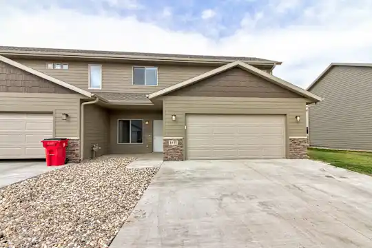 Tanner Court Estates Photo 2