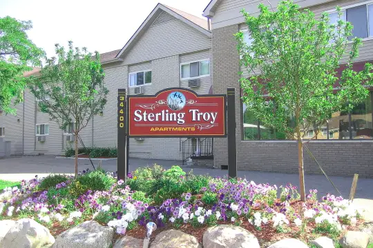 Sterling Troy Apartments Photo 1
