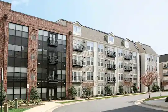 Apartments 23225