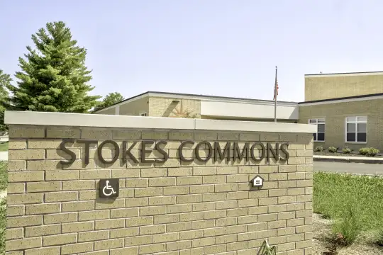 Stokes Commons Photo 2