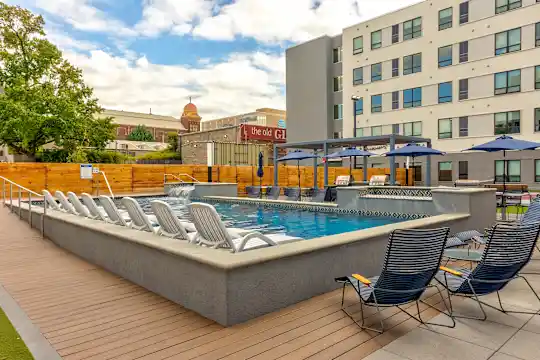 The 505 - Student Housing Photo 1