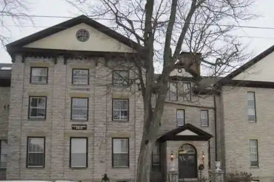 Rountree Hall Apartments Photo 2