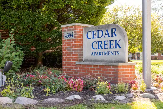 Cedar Creek Apartments Photo 1