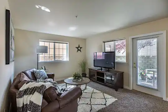 Quail Springs Apartments Photo 2