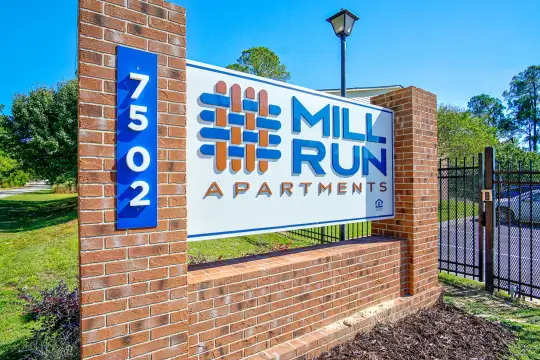 Mill Run Apartments Photo 1