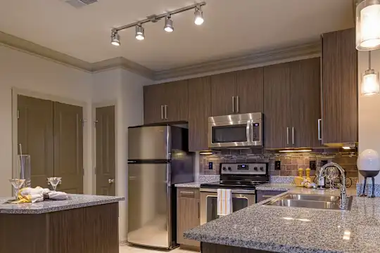 Provenza at Old Peachtree Photo 1