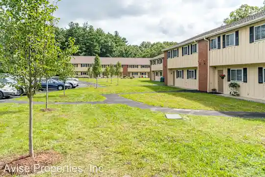 Townhouse Road Apartments Photo 1