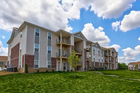 Apartments Near Matthews