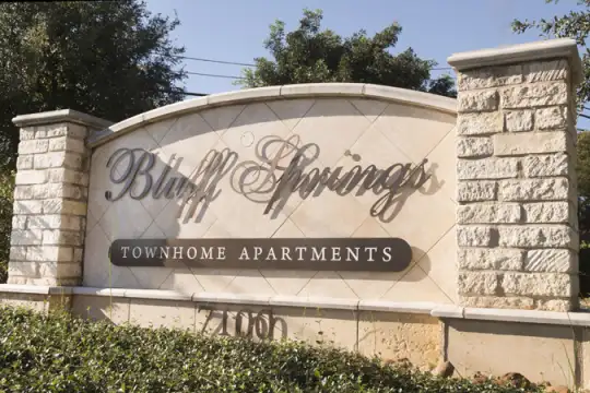 Bluff Springs Townhomes Photo 2