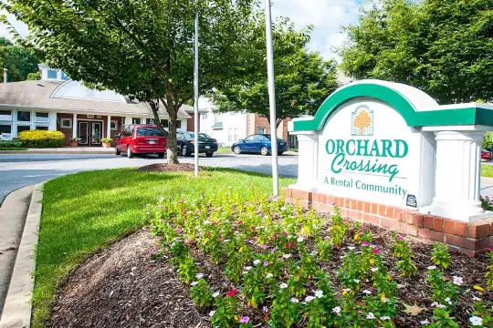 Orchard Crossing Photo 1
