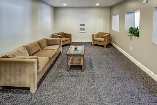 Capitol View Apartments Photo 2