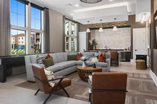 Hangar 44: Luxury Apartments for Rent in Phoenix, AZ