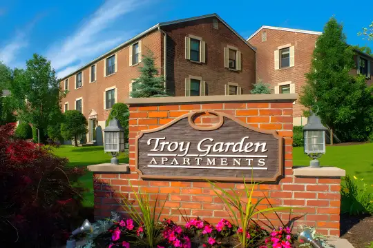 Troy Gardens Apartments Photo 1