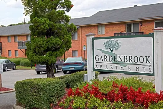Gardenbrook Apartments Photo 2