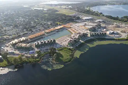 The Carlton at Lake Dexter Photo 2