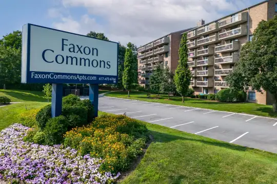 Faxon Commons Photo 1