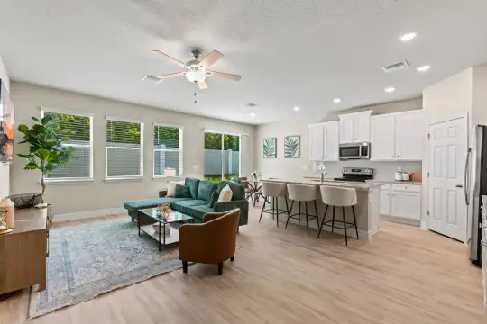 Apartments For Rent 21228
