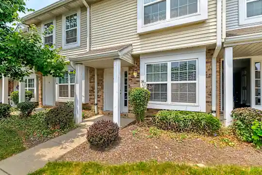Apartments 21227