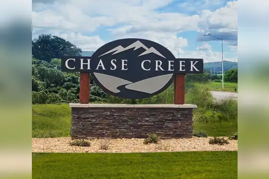 Chase Creek Apartment Homes Photo 2