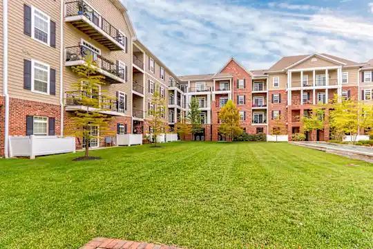 Luxe Apartments Dublin Ohio