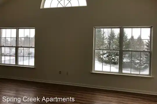 Spring Creek Apartments Photo 1