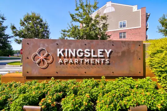Kingsley Apartments Photo 2