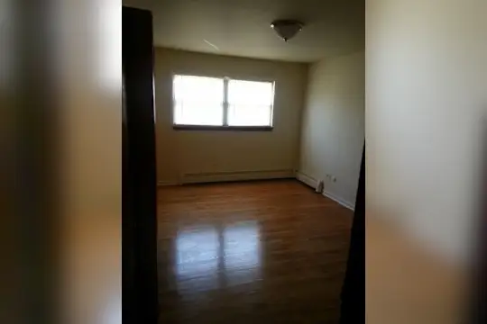 Apartments For Rent 60617