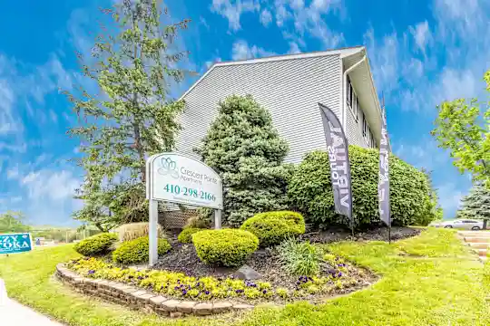 Crescent Pointe Photo 2