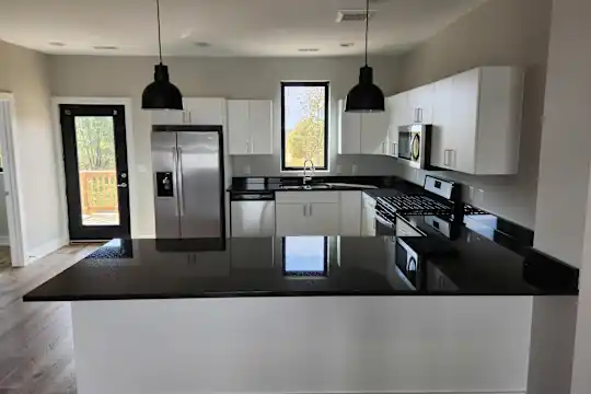 Portview Townhomes Photo 2