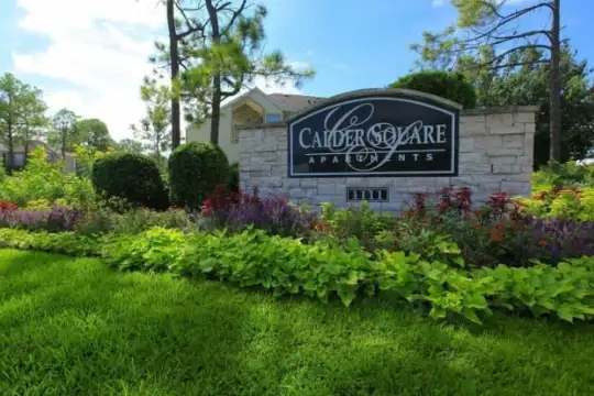 Calder Square Photo 1