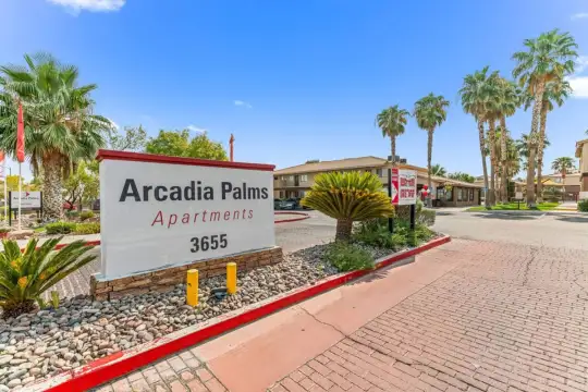 Arcadia Palms Photo 2