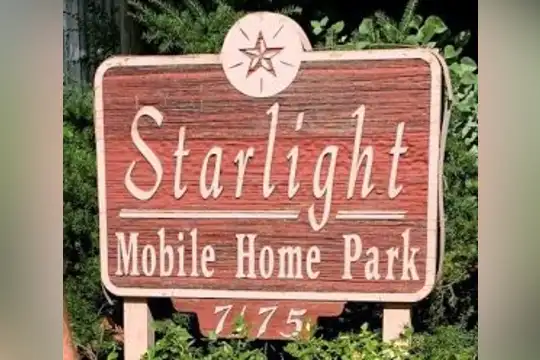 Starlight Mobile Park Photo 1