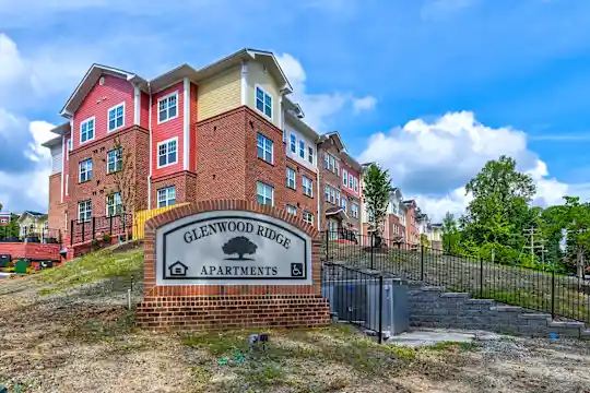 Glenwood Ridge Apartments Photo 1