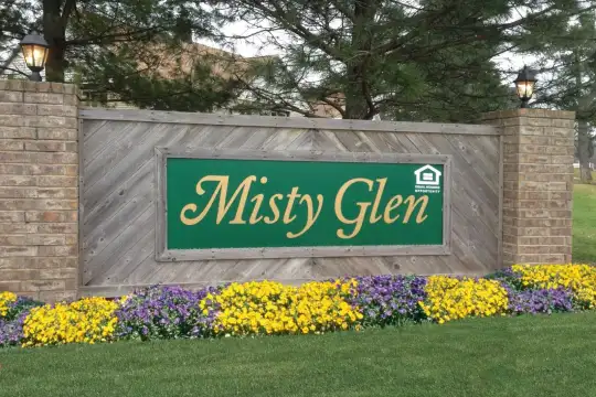 Misty Glen Photo 1