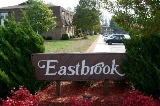 Eastbrook and Village Green Apartments Photo 2