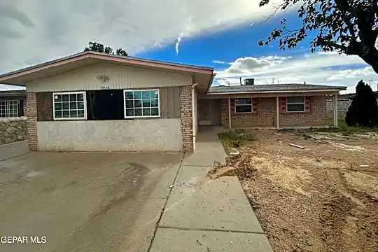 10804 Elkhart Dr Photo 1