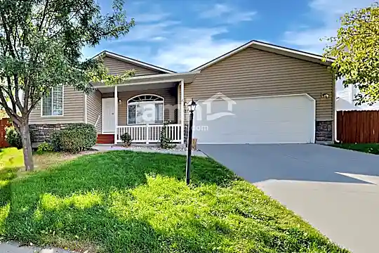 627 N Mudstone Way Photo 1